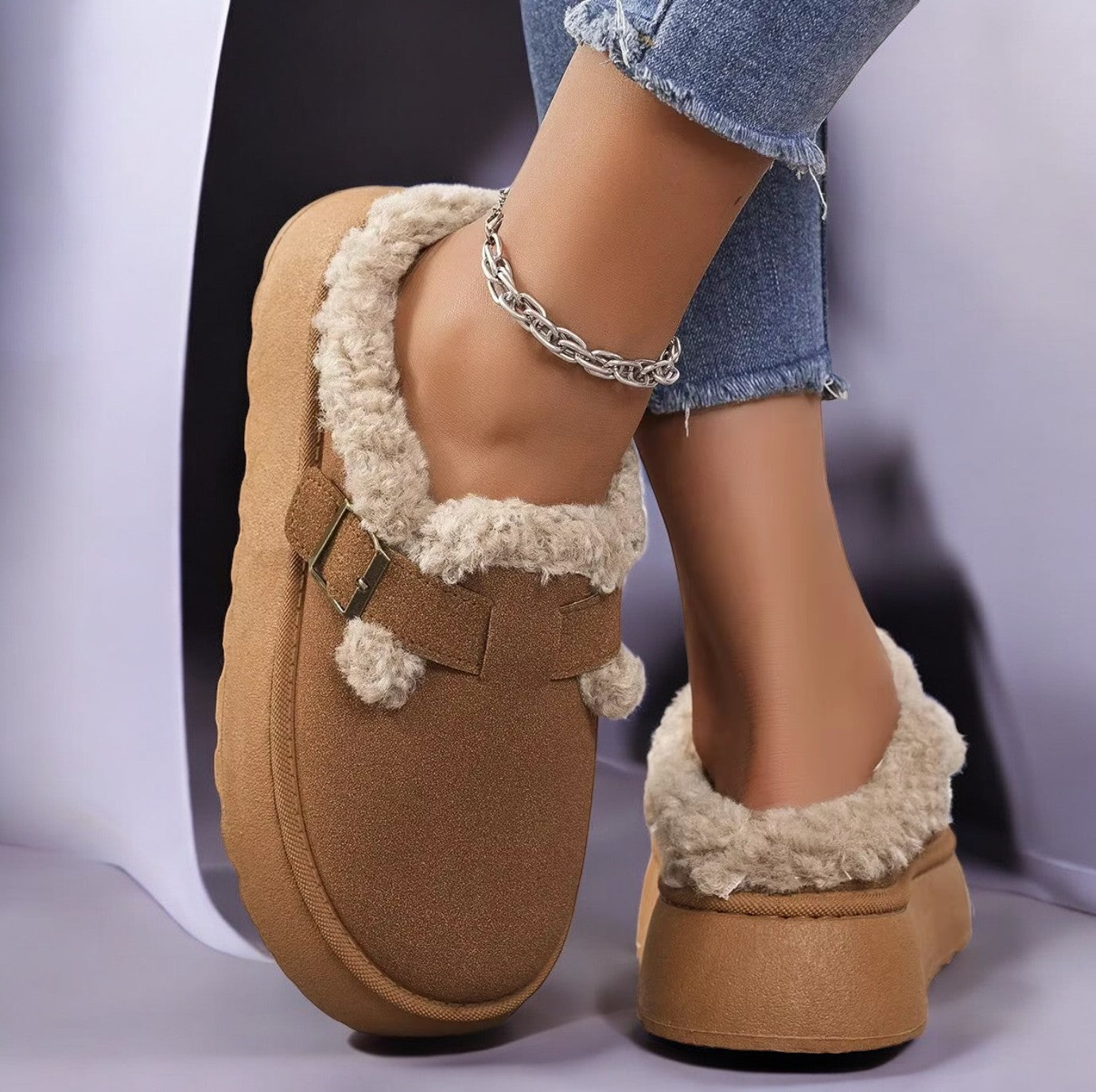 Women's Plush Platform Slippers